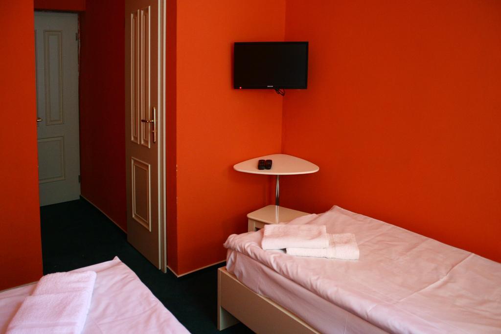 Hotelove Pokoje Kolcavka Prag Zimmer foto